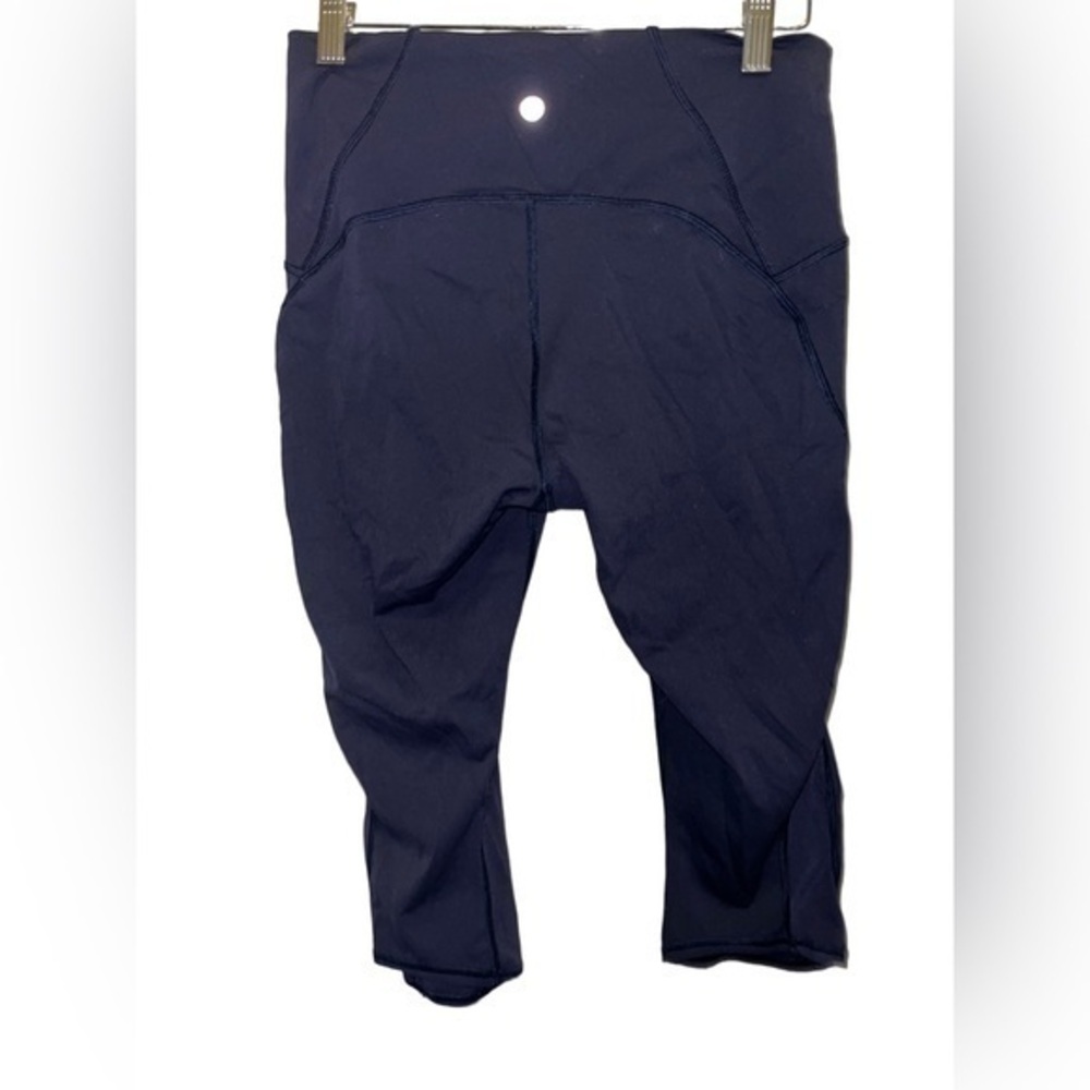 Lululemon crops high rise cropped size 8